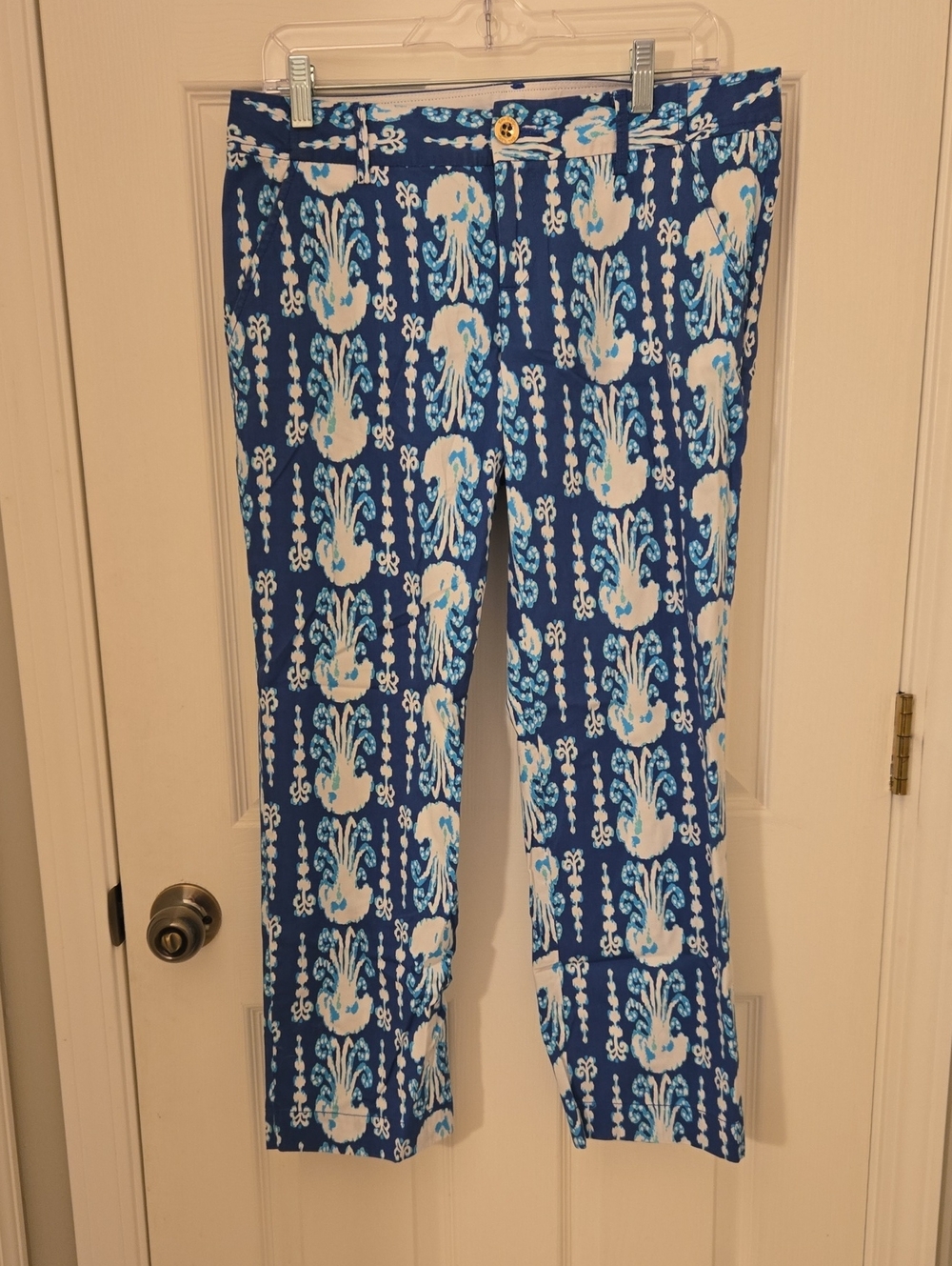 Lilly Pulitzer Navy Blue & White Cropped Printed Pants